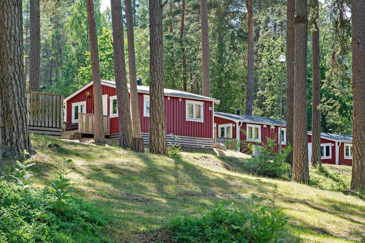 Готель First Camp Kolmarden-Norrkoping Екстер'єр фото