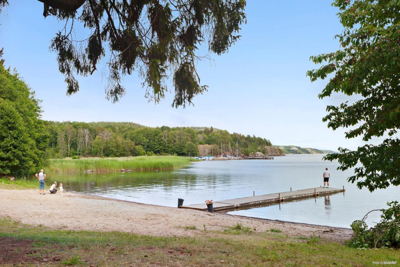 Готель First Camp Kolmarden-Norrkoping Екстер'єр фото